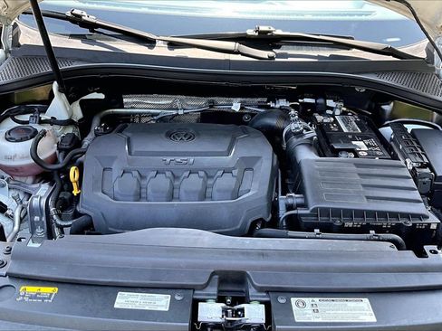 Used 2020 Volkswagen Tiguan S FWD image 35
