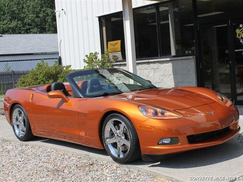 Used 2007 Chevrolet Corvette Convertible w/ Preferred Equipment Group RWD image 19