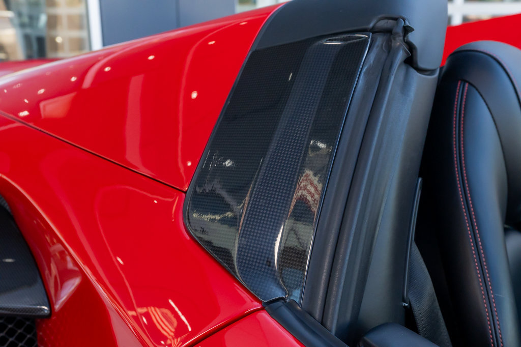 Used 2018 Ferrari 488 Spider RWD image 35