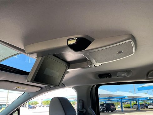 Used 2023 Honda Odyssey Elite image 34
