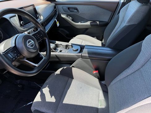 Used 2021 Nissan Rogue S AWD/4WD image 10