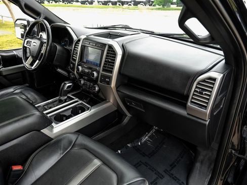 Used 2020 Ford F150 Platinum w/ Equipment Group 701A Luxury AWD/4WD image 10