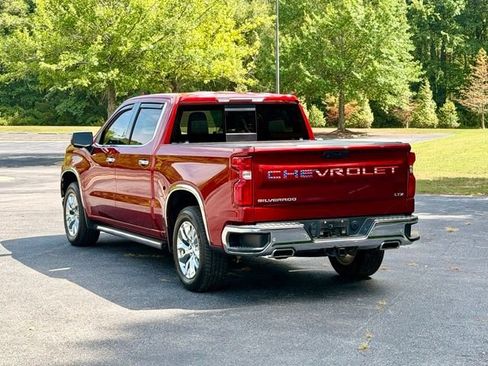 Used 2021 Chevrolet Silverado 1500 LTZ w/ LTZ Premium Package AWD/4WD image 5