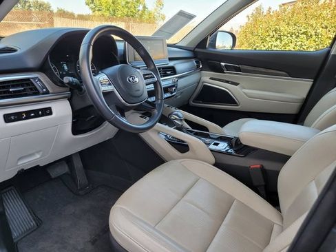 Used 2020 Kia Telluride EX w/ EX Premium Package FWD image 11