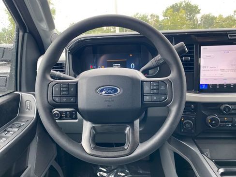 New 2026 Ford F250 XLT w/ XLT Premium Package AWD/4WD image 19