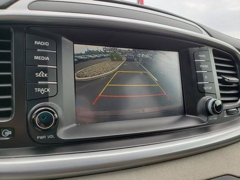 Used 2019 Kia Sorento AWD image 24