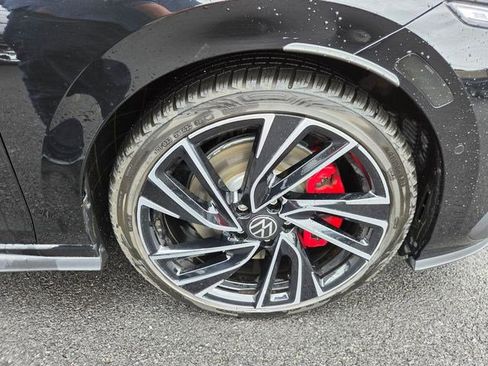 Used 2024 Volkswagen GTI Autobahn image 26