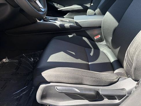 Used 2019 Honda Accord LX image 12