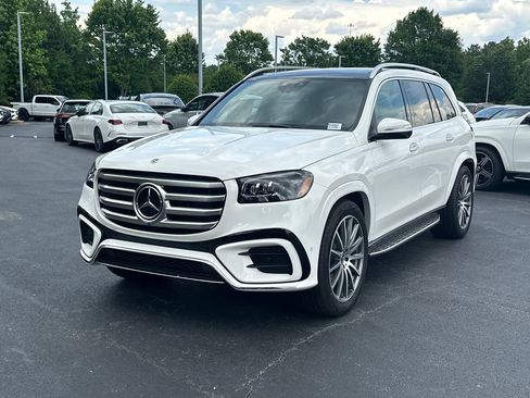 New 2026 Mercedes-Benz GLS 580 4MATIC image 3