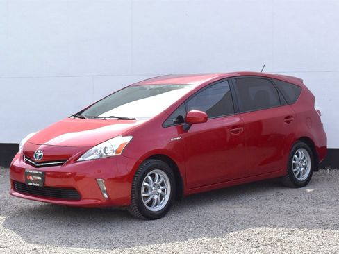 Used 2012 Toyota Prius V Two FWD image 8