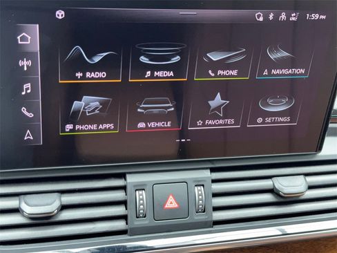 Used 2022 Audi Q5 2.0T Premium image 24