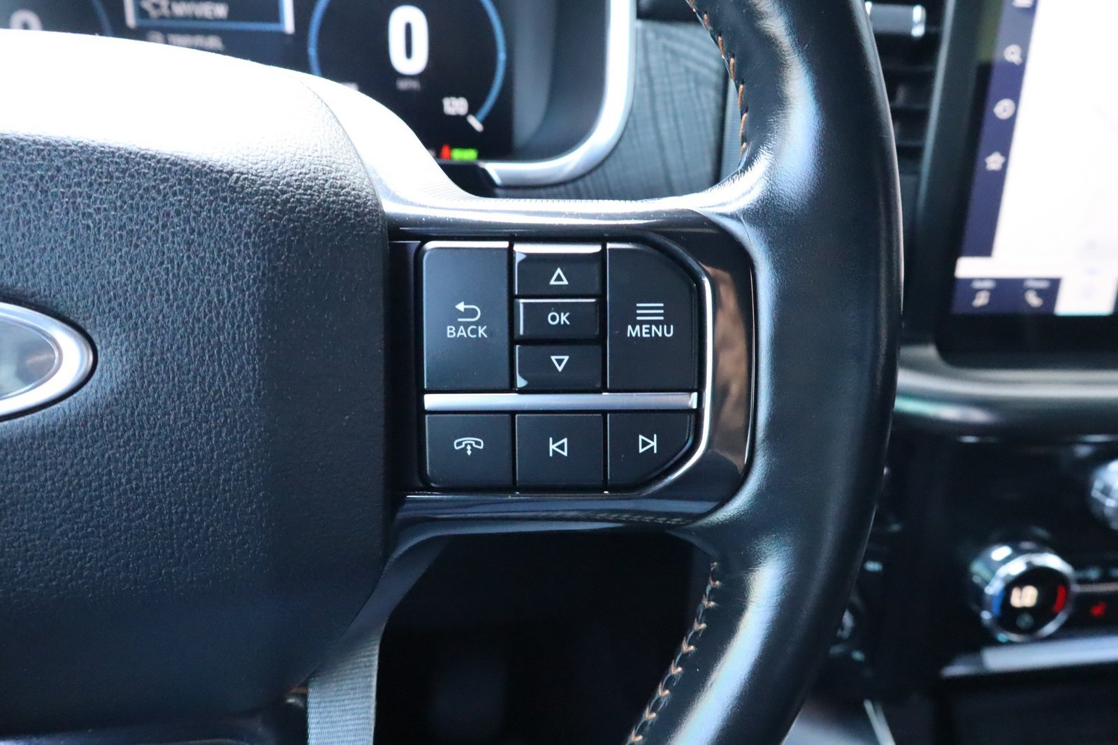 Used 2021 Ford F150 Platinum w/ Equipment Group 701A High AWD/4WD image 26
