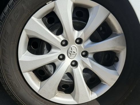 Used 2024 Toyota Corolla LE FWD image 10