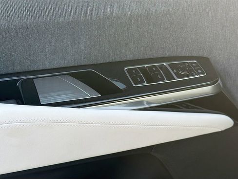 New 2026 Cadillac Escalade Platinum Sport AWD/4WD image 25