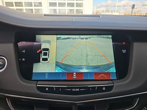 Used 2018 Cadillac CT6 Luxury image 23