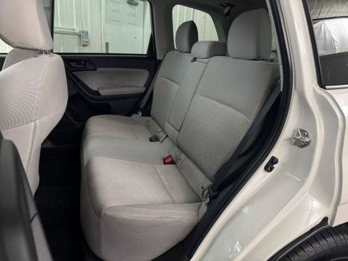 Used 2018 Subaru Forester 2.5i Premium AWD/4WD image 10