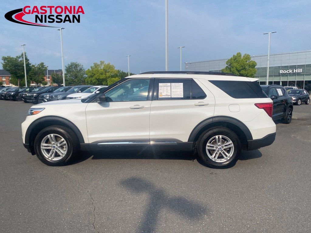 Used 2022 Ford Explorer XLT w/ Class IV Trailer Tow Package AWD/4WD image 10