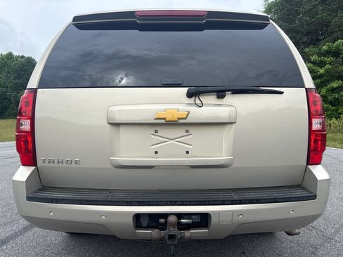 Used 2010 Chevrolet Tahoe LT RWD image 4