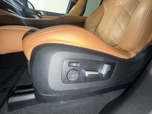 Used 2023 BMW X5 xDrive45e w/ M Sport Package image 14