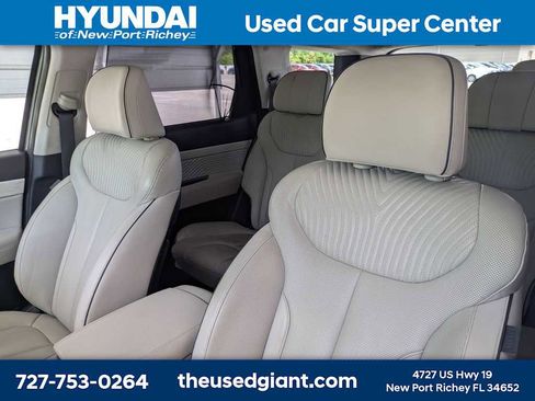Used 2023 Hyundai Palisade Calligraphy AWD/4WD image 7