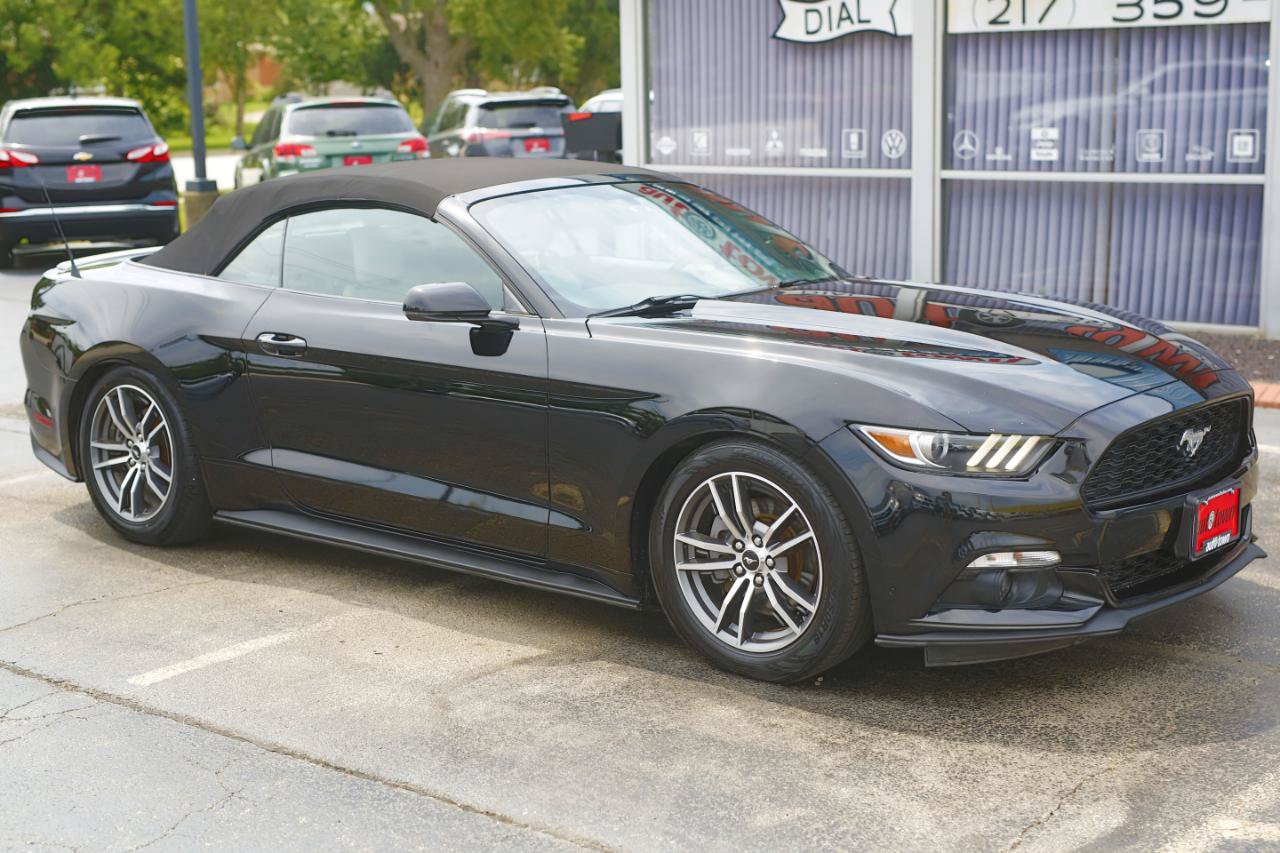 Used 2016 Ford Mustang Premium RWD image 22