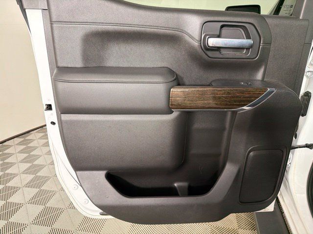 Used 2021 GMC Sierra 1500 Elevation w/ Driver Alert Package I AWD/4WD image 32