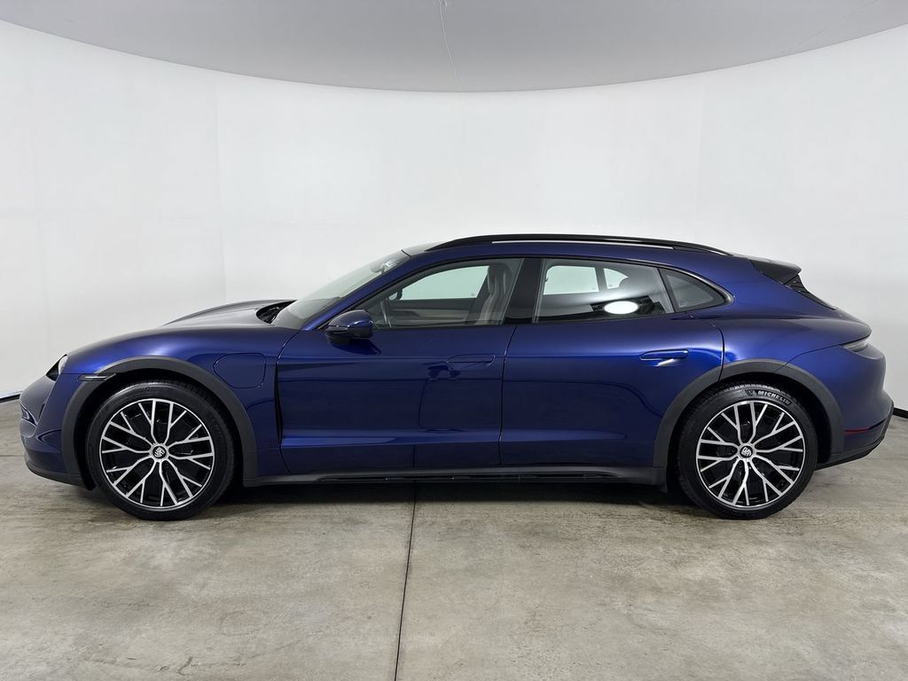 Certified 2023 Porsche Taycan 4 Cross Turismo AWD/4WD image 2