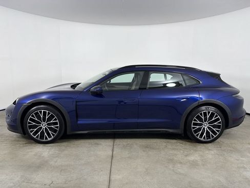 Certified 2023 Porsche Taycan 4 Cross Turismo AWD/4WD image 2