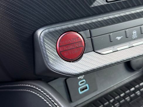 Used 2024 Ford Mustang GT Premium image 28