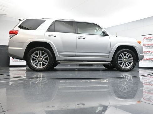 Used 2011 Toyota 4Runner SR5 w/ Convenience Pkg image 41