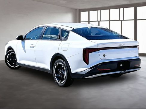 Used 2025 Kia K4 EX FWD image 14