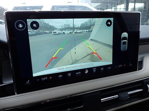 New 2026 Lincoln Corsair Premiere image 25