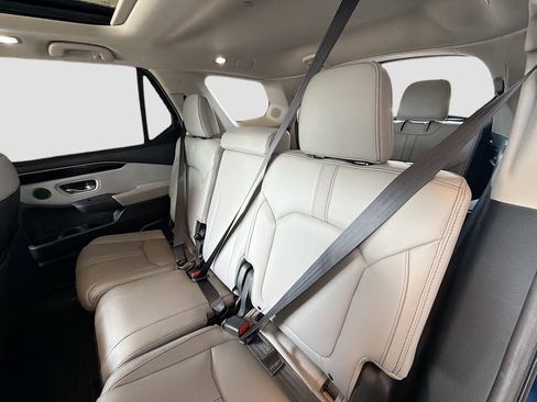 Used 2025 Honda Pilot Touring image 25