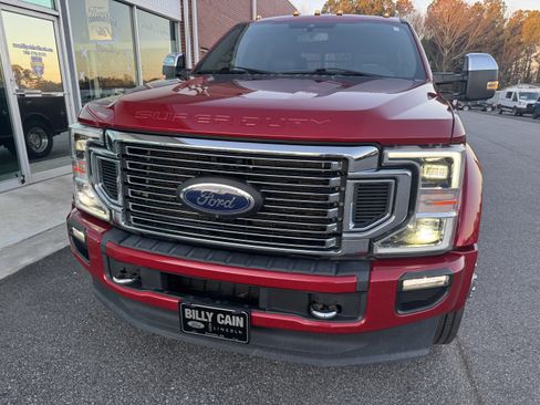Used 2021 Ford F450 Platinum w/ FX4 Off-Road Package image 4