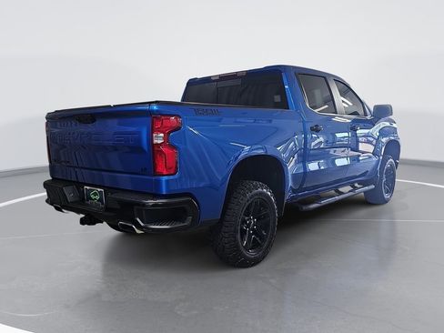 Used 2024 Chevrolet Silverado 1500 LT Trail Boss w/ Convenience Package II image 3