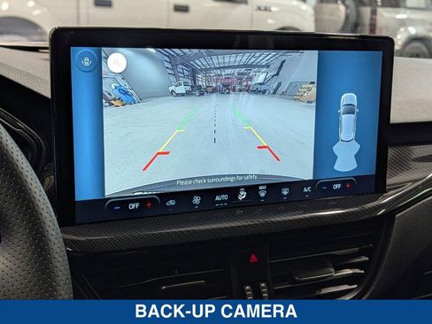 Certified 2025 Ford Escape ST-Line w/ Equipment Group 301A image 30