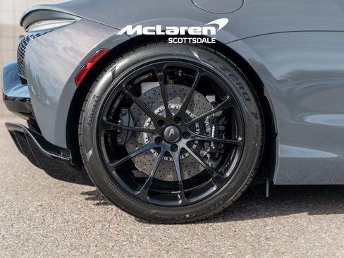 New 2026 McLaren Artura RWD image 29