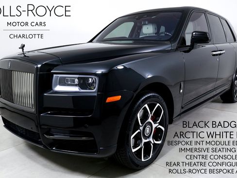 Used 2021 Rolls-Royce Cullinan Black Badge AWD/4WD image 1