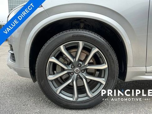 Used 2019 Volvo XC90 T6 Momentum w/ Protection Package Premier AWD/4WD image 4