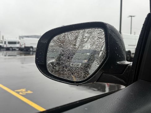 Used 2024 Mitsubishi Outlander Sport SE image 16