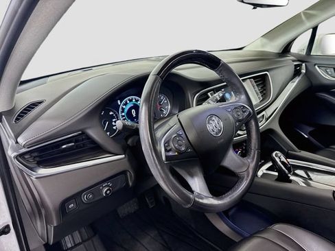 Used 2019 Buick Enclave Avenir w/ Avenir Technology Package AWD/4WD image 10