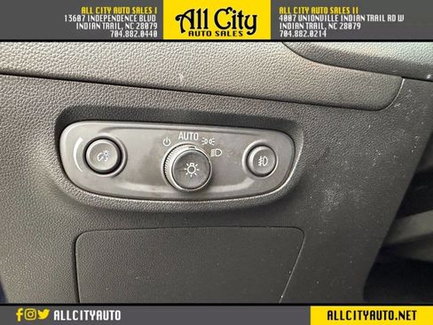 Used 2021 Buick Encore GX Preferred w/ Cold Weather Comfort Package FWD image 19