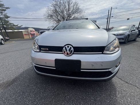Used 2017 Volkswagen Golf Alltrack SE AWD/4WD image 13