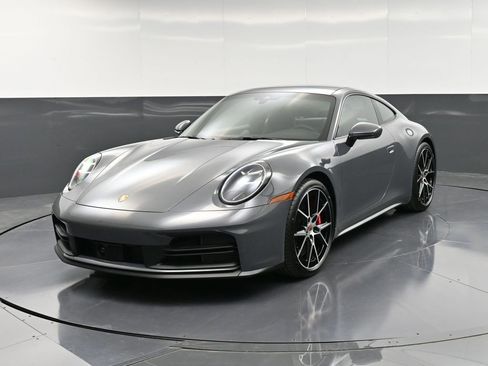 New 2026 Porsche 911 Carrera 4S image 6