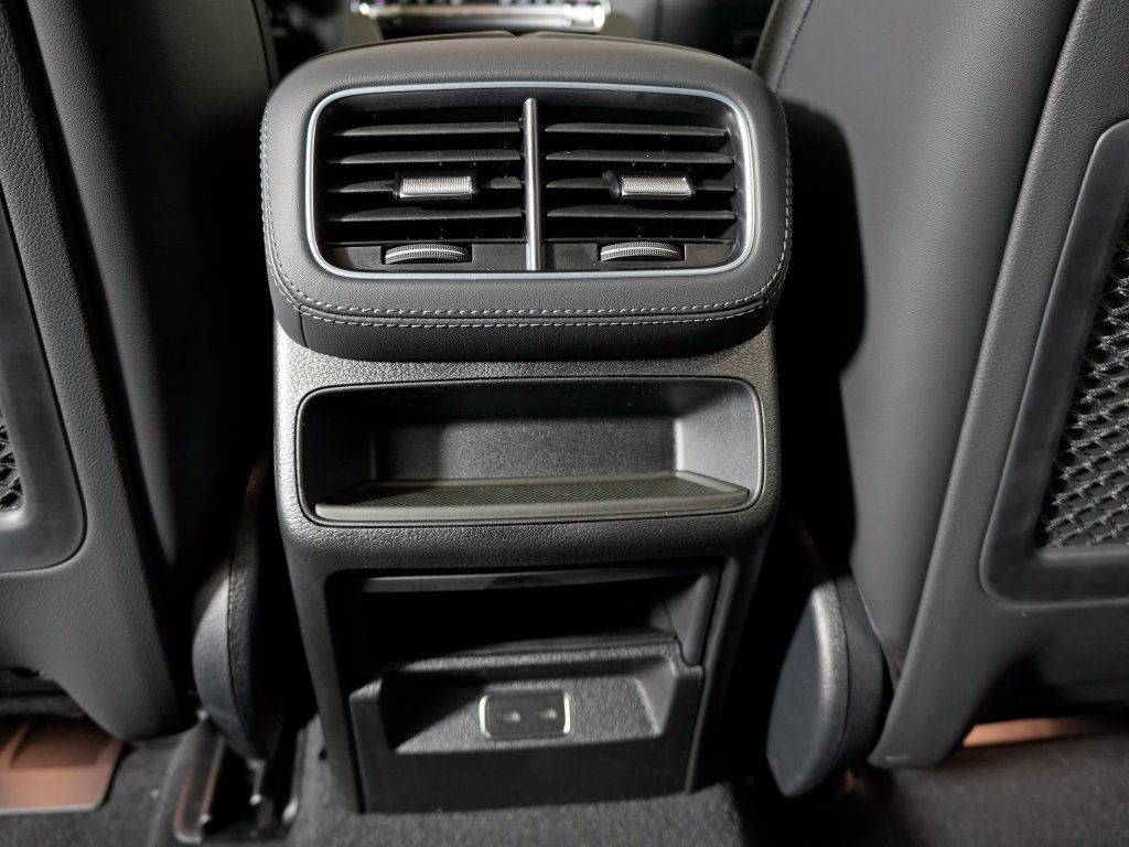 Certified 2026 Mercedes-Benz GLE 53 AMG 4MATIC Coupe image 30