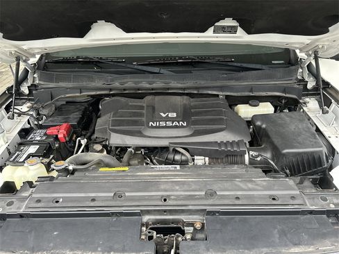 Used 2020 Nissan Titan PRO-4X w/ Pro-4x Convenience Package image 50