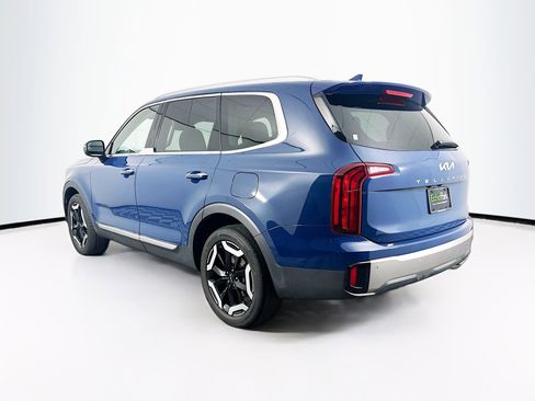 Used 2025 Kia Telluride S image 5