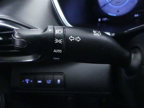 Used 2023 Hyundai Santa Fe Limited AWD/4WD image 23