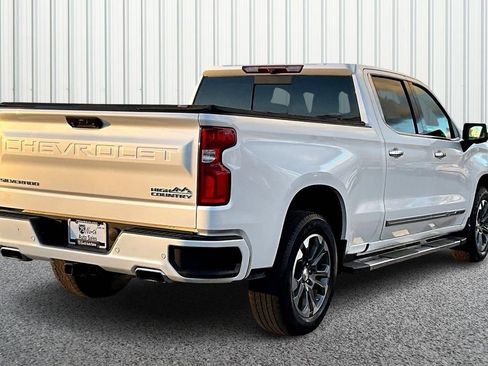 Used 2022 Chevrolet Silverado 1500 High Country AWD/4WD image 6