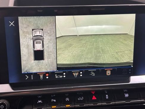 New 2026 Chevrolet Silverado 1500 RST w/ Dark Appearance Package AWD/4WD image 27